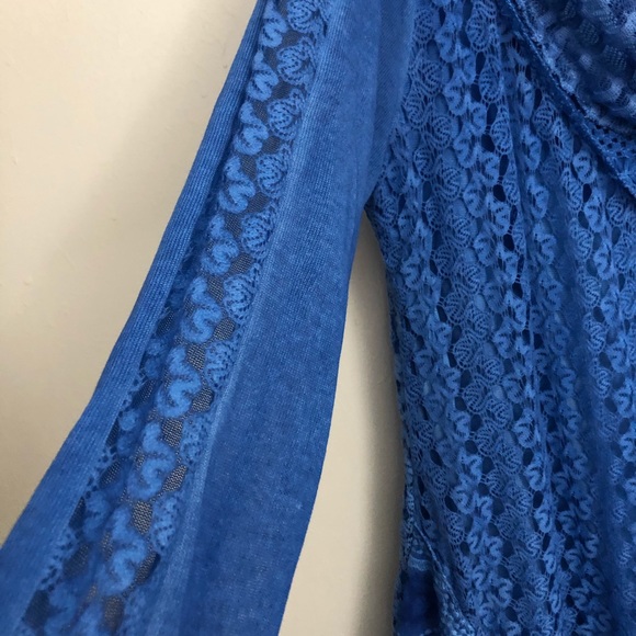 Top - Picture 4 of 6